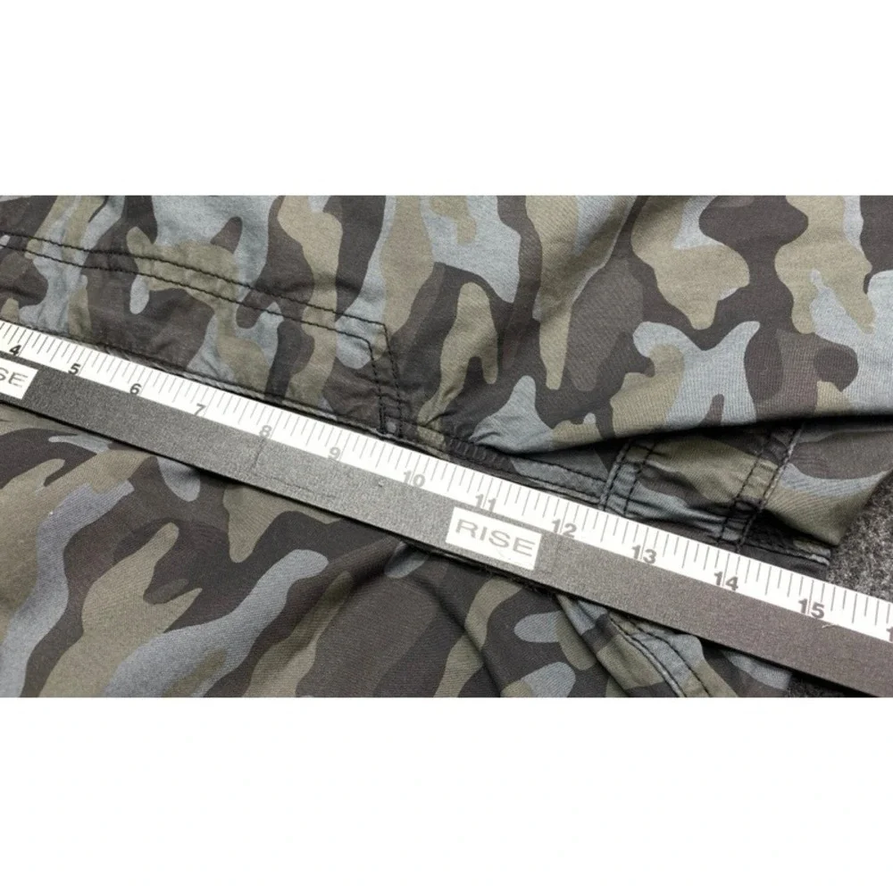 Lee Cargo Shorts Mens 46 Green Camo Extreme Motion Performance Tactical